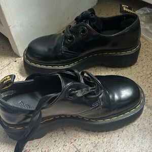 Black Dr Martens Platform Loafers!!